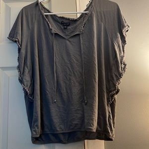 Grey short sleeve